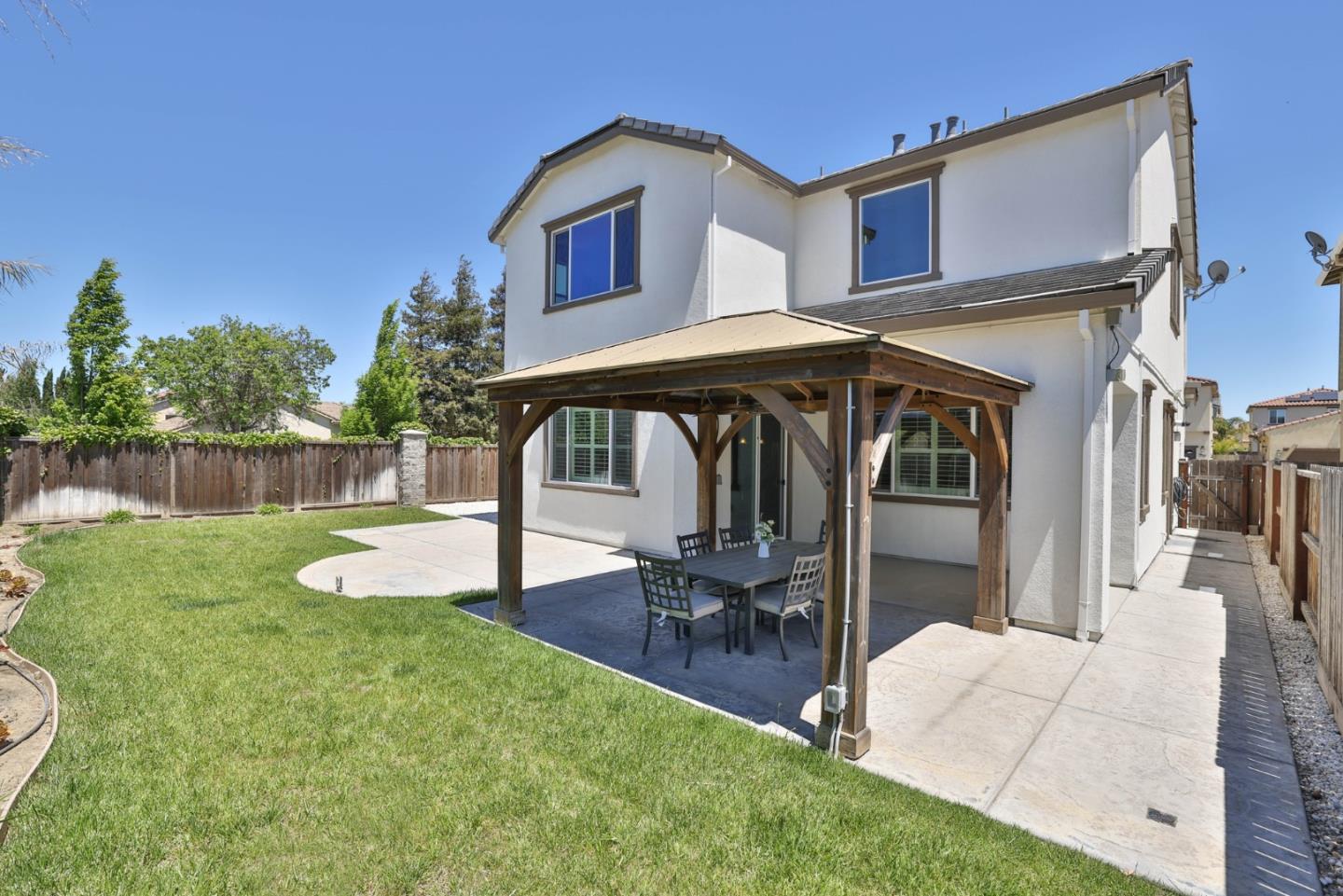2111 Nora Dr, Hollister, CA 95023 photo 29