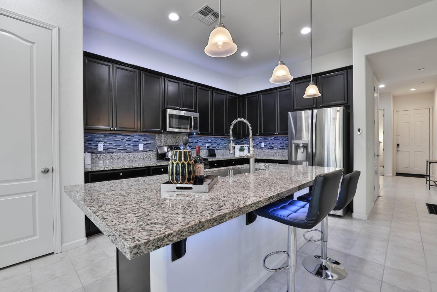 2111 Nora Dr, Hollister, CA 95023 photo 7