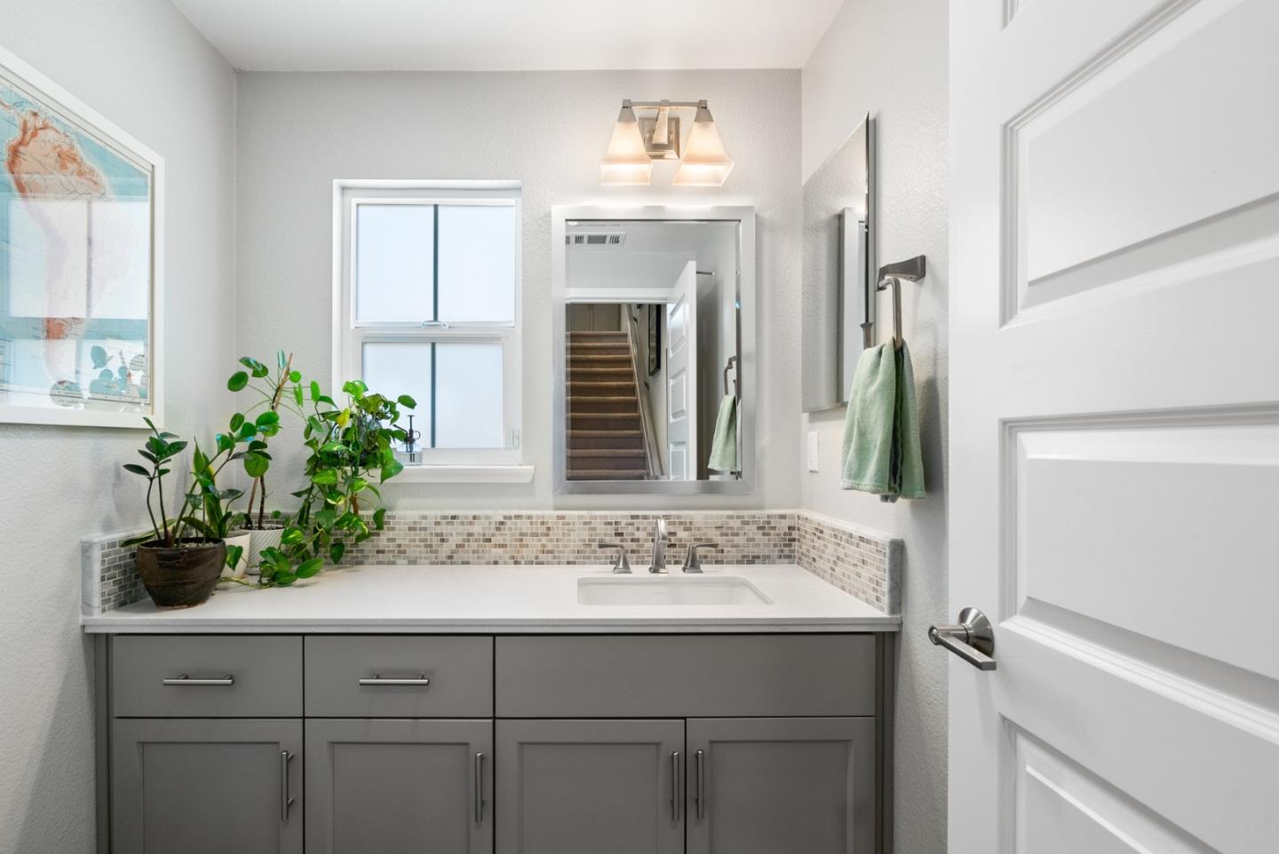 Detail Gallery Image 24 of 67 For 377 Derby Ave, San Mateo,  CA 94403 - 2 Beds | 2/1 Baths