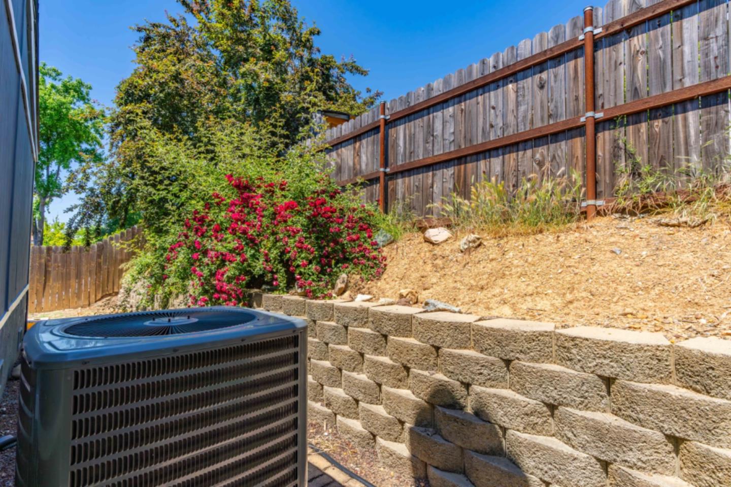 Detail Gallery Image 7 of 52 For 5689 Red Oak Dr #0,  Ione,  CA 95640 - 3 Beds | 2 Baths