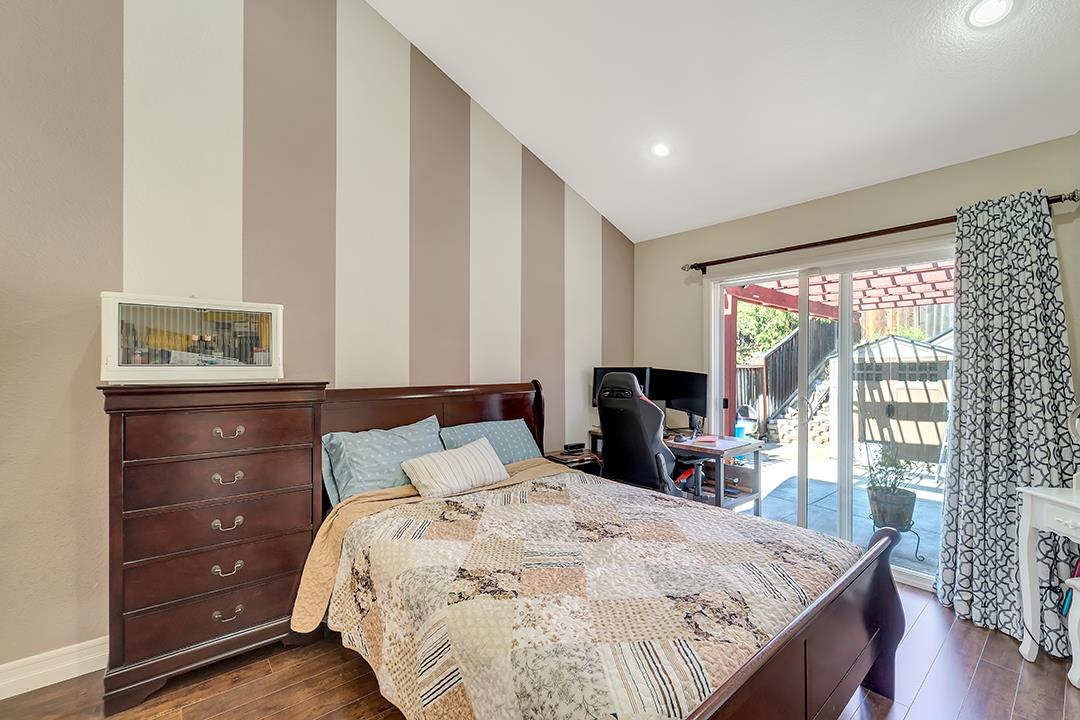 Detail Gallery Image 10 of 34 For 2736 Reno Dr, San Jose,  CA 95148 - 3 Beds | 2 Baths