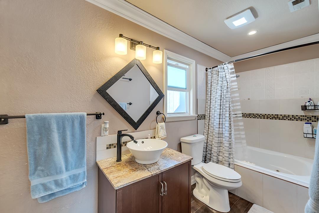 Detail Gallery Image 14 of 34 For 2736 Reno Dr, San Jose,  CA 95148 - 3 Beds | 2 Baths