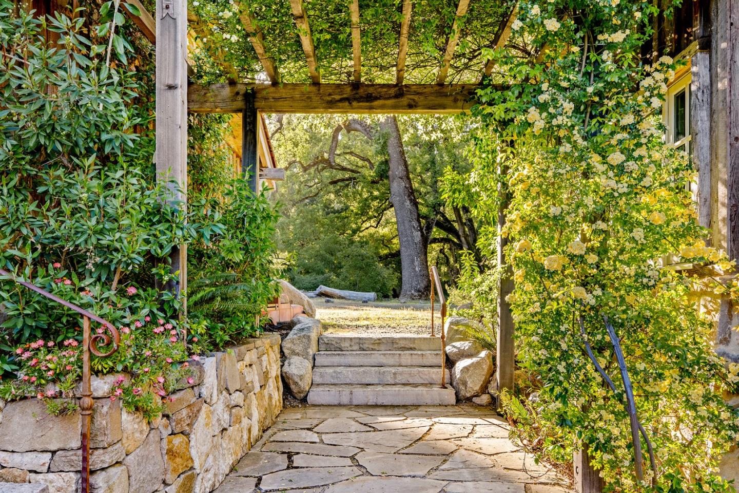 Detail Gallery Image 41 of 47 For 34205 Robinson Canyon Rd, Carmel Valley,  CA 93923 - 6 Beds | 3/1 Baths