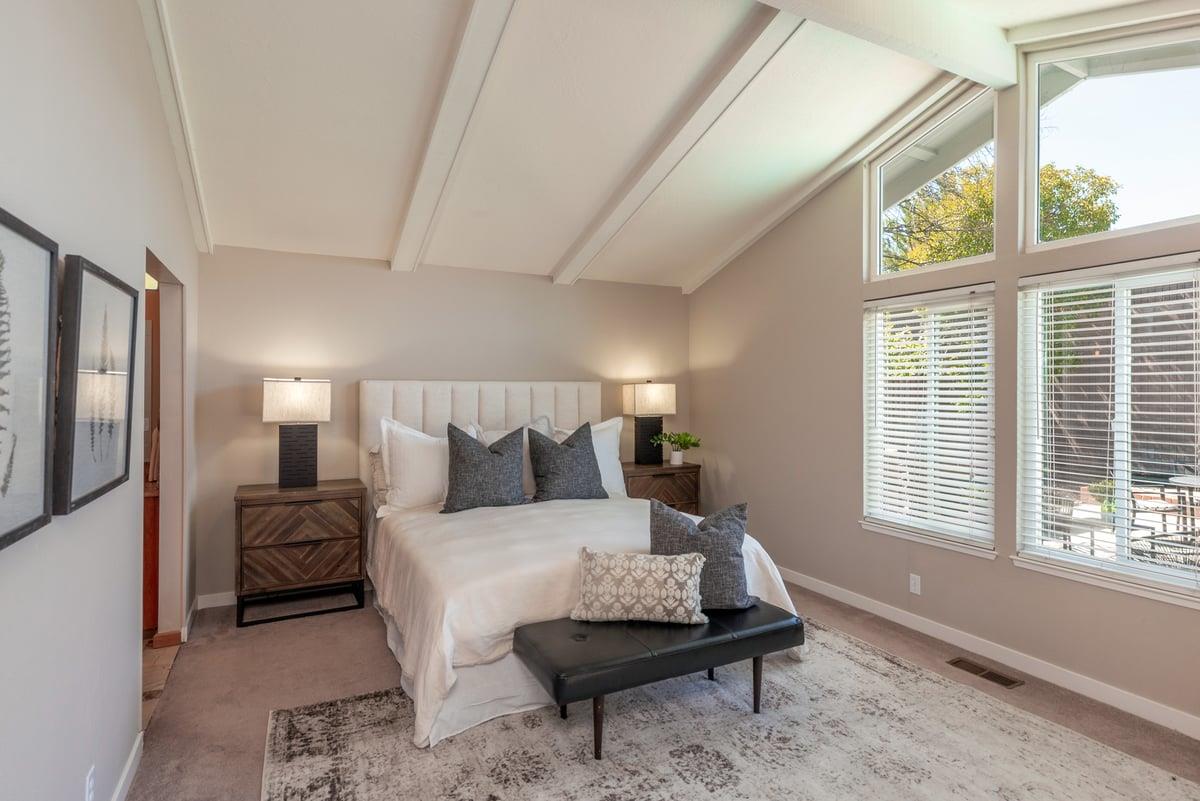 Detail Gallery Image 11 of 20 For 19718 Solana Dr, Saratoga,  CA 95070 - 4 Beds | 2 Baths