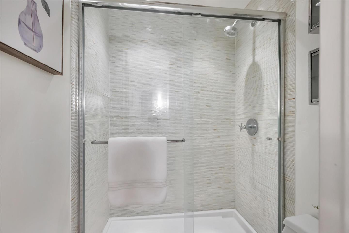 Detail Gallery Image 18 of 29 For 1668 Vista Del Sol #8,  San Mateo,  CA 94404 - 2 Beds | 2 Baths