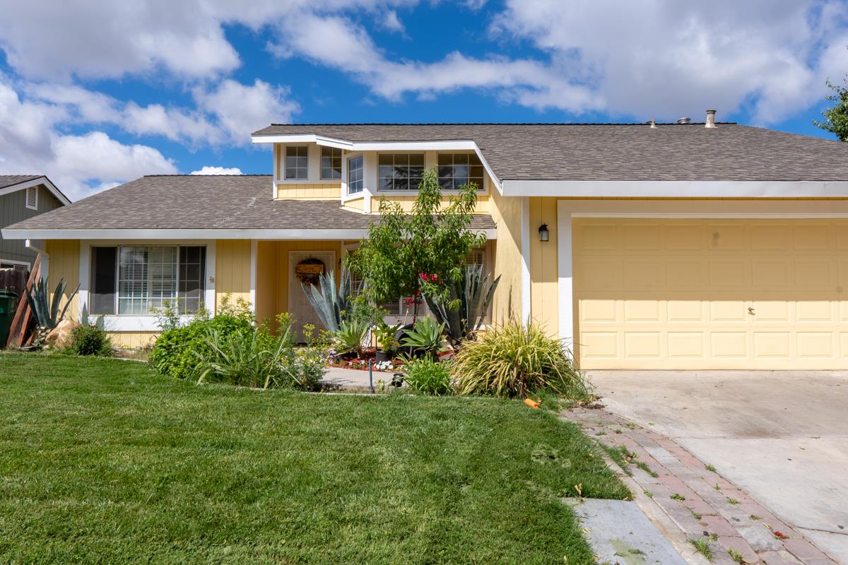2129 Blue Ridge Ave, Los Banos, CA 93635 photo 2