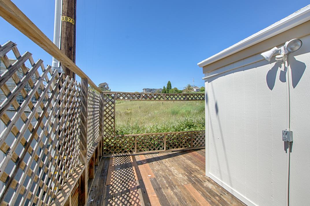 Detail Gallery Image 20 of 22 For 1 Crespi Way #1,  Watsonville,  CA 95076 - 3 Beds | 2 Baths