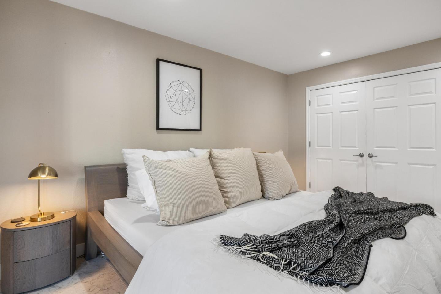 Detail Gallery Image 16 of 38 For 33 Ashler Ave, Los Gatos,  CA 95030 - 3 Beds | 2 Baths