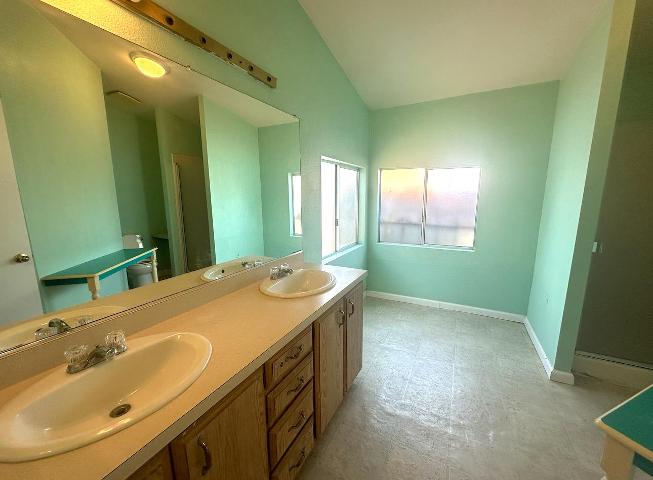 Detail Gallery Image 15 of 18 For 199 Birch Ln #199,  Hollister,  CA 95023 - 3 Beds | 2 Baths