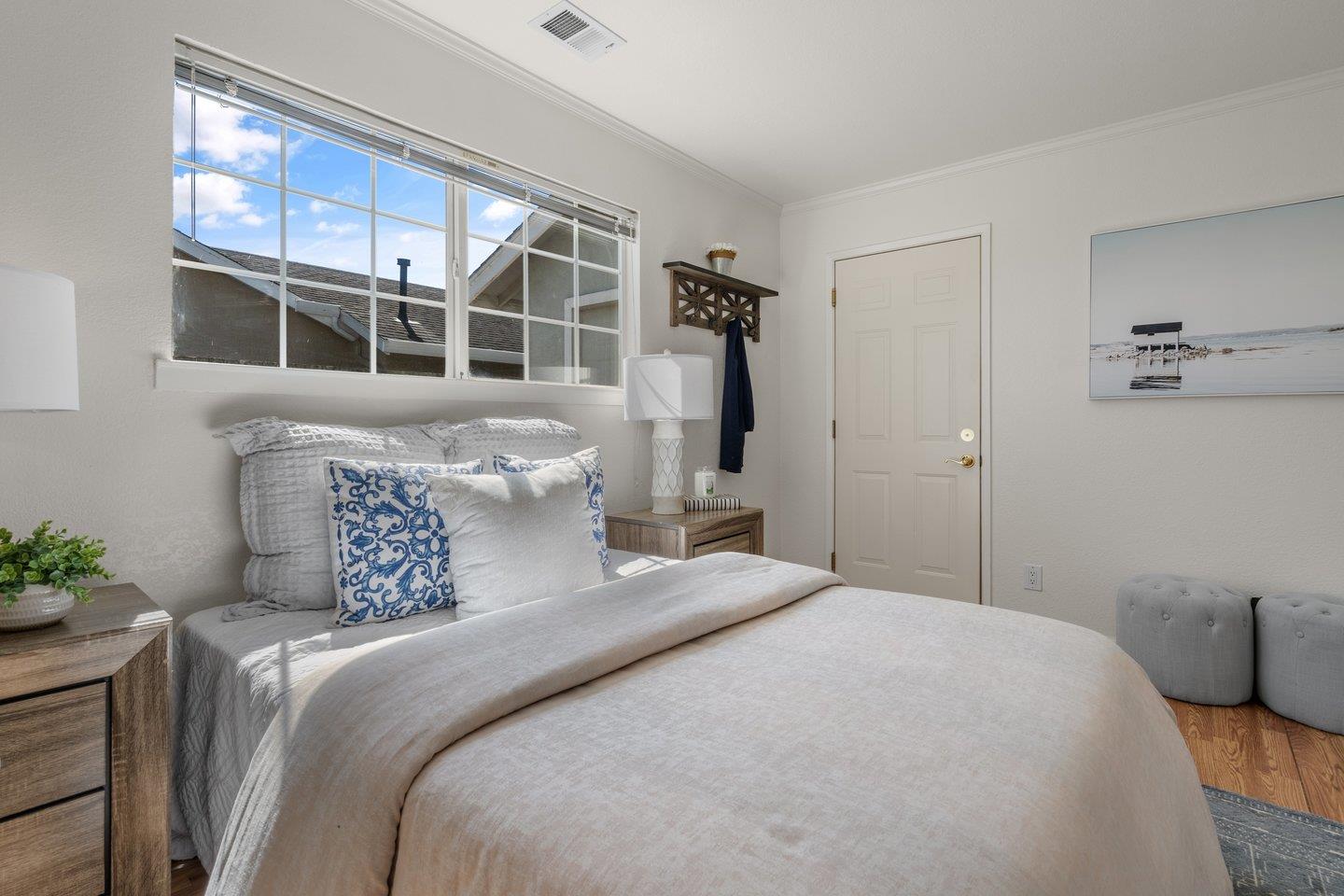 Detail Gallery Image 18 of 24 For 535 Spindrift Way, Half Moon Bay,  CA 94019 - 3 Beds | 1 Baths
