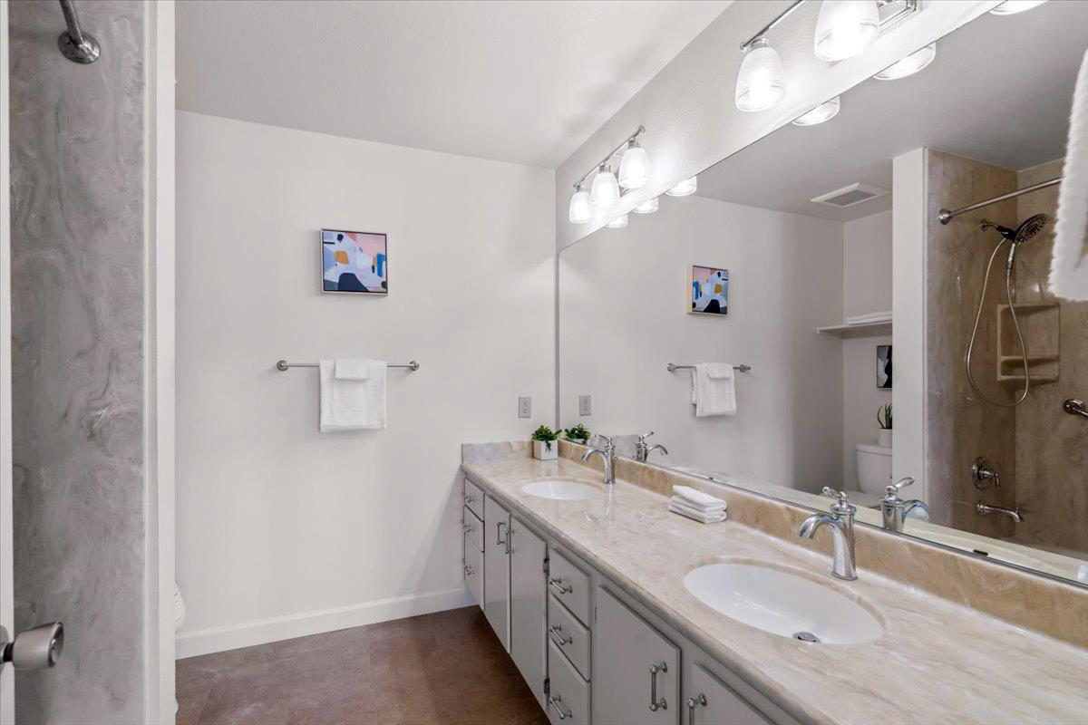 Detail Gallery Image 13 of 16 For 18031 Hillwood Ln, Morgan Hill,  CA 95037 - 2 Beds | 2/1 Baths