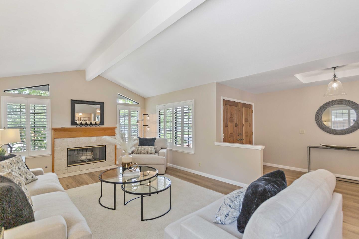 Detail Gallery Image 8 of 45 For 208 Blossom Glen Way, Los Gatos,  CA 95032 - 4 Beds | 2 Baths