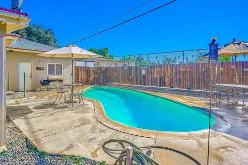 Detail Gallery Image 20 of 25 For 2806 Ronald St, Riverside,  CA 92506 - 3 Beds | 2 Baths