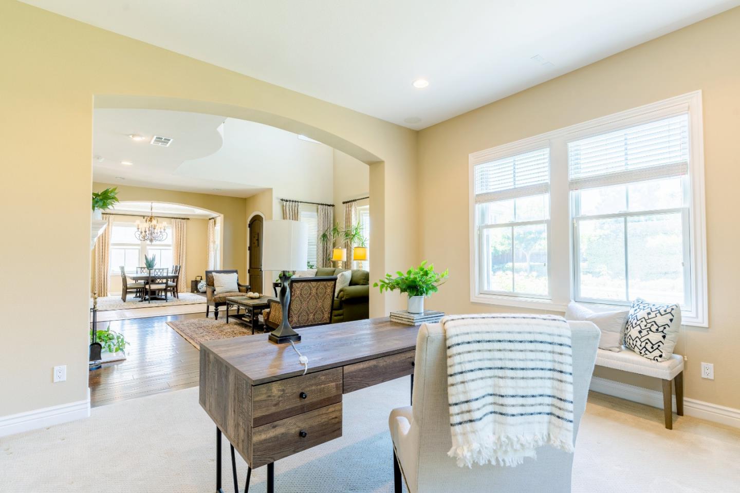 Detail Gallery Image 25 of 62 For 908 Mingoia St, Pleasanton,  CA 94566 - 5 Beds | 4/1 Baths