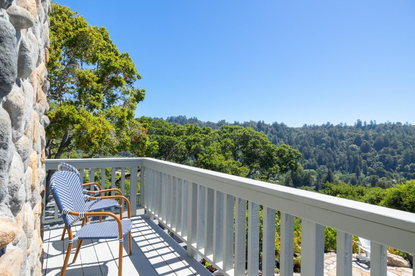 Detail Gallery Image 29 of 92 For 348 Los Robles Rd, Soquel,  CA 95073 - 3 Beds | 2/1 Baths
