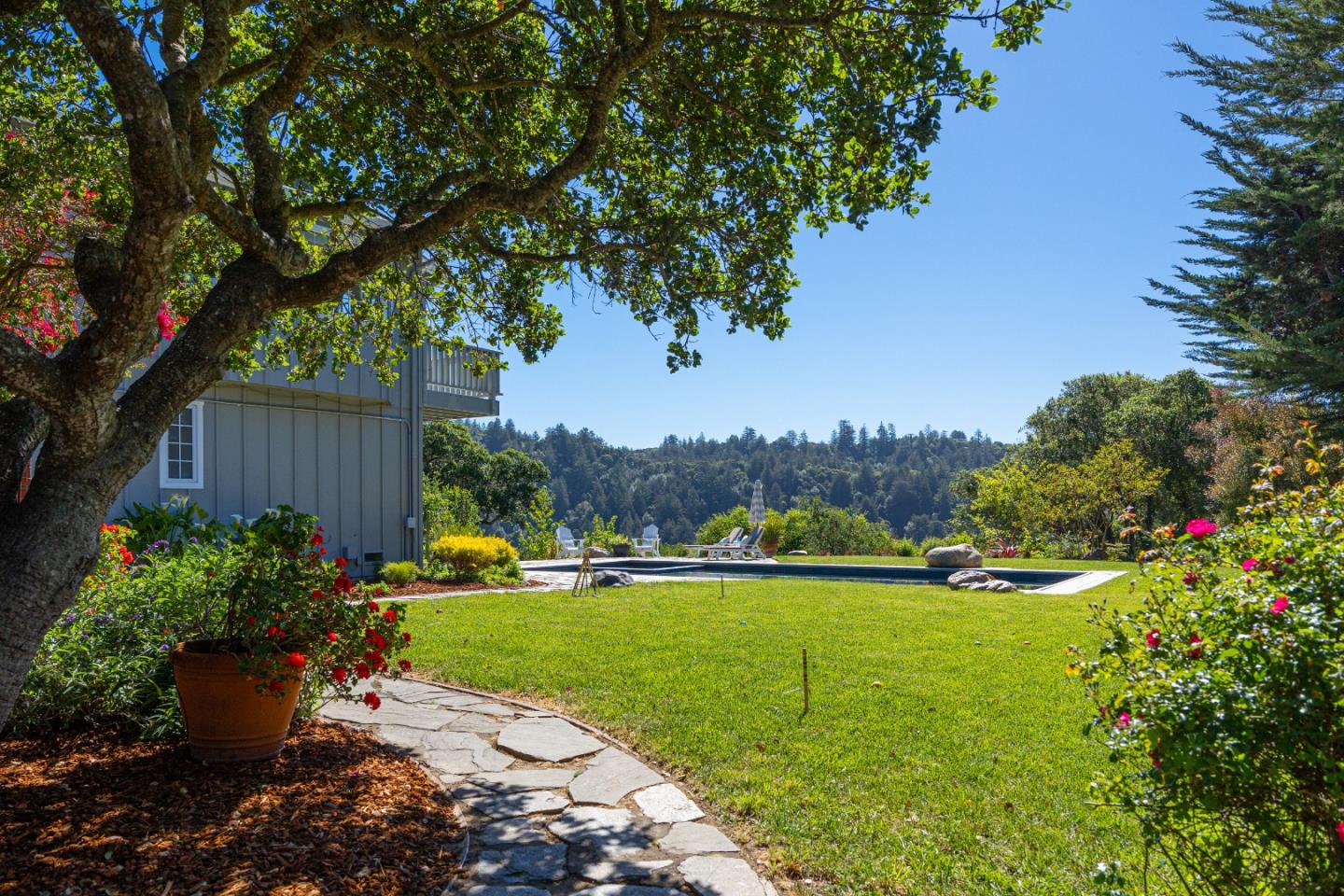 Detail Gallery Image 59 of 92 For 348 Los Robles Rd, Soquel,  CA 95073 - 3 Beds | 2/1 Baths