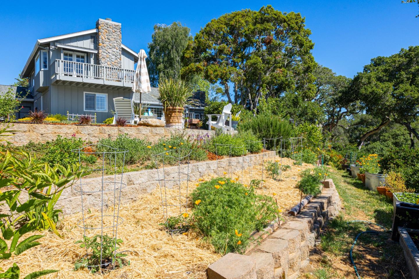 Detail Gallery Image 68 of 92 For 348 Los Robles Rd, Soquel,  CA 95073 - 3 Beds | 2/1 Baths