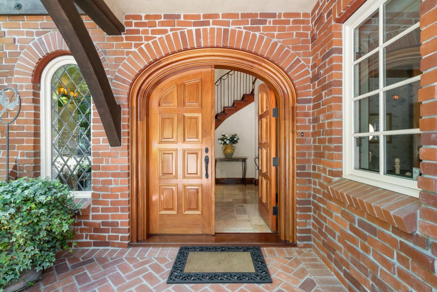 Detail Gallery Image 5 of 110 For 5042 Wildberry Ln, Soquel,  CA 95073 - 4 Beds | 4 Baths