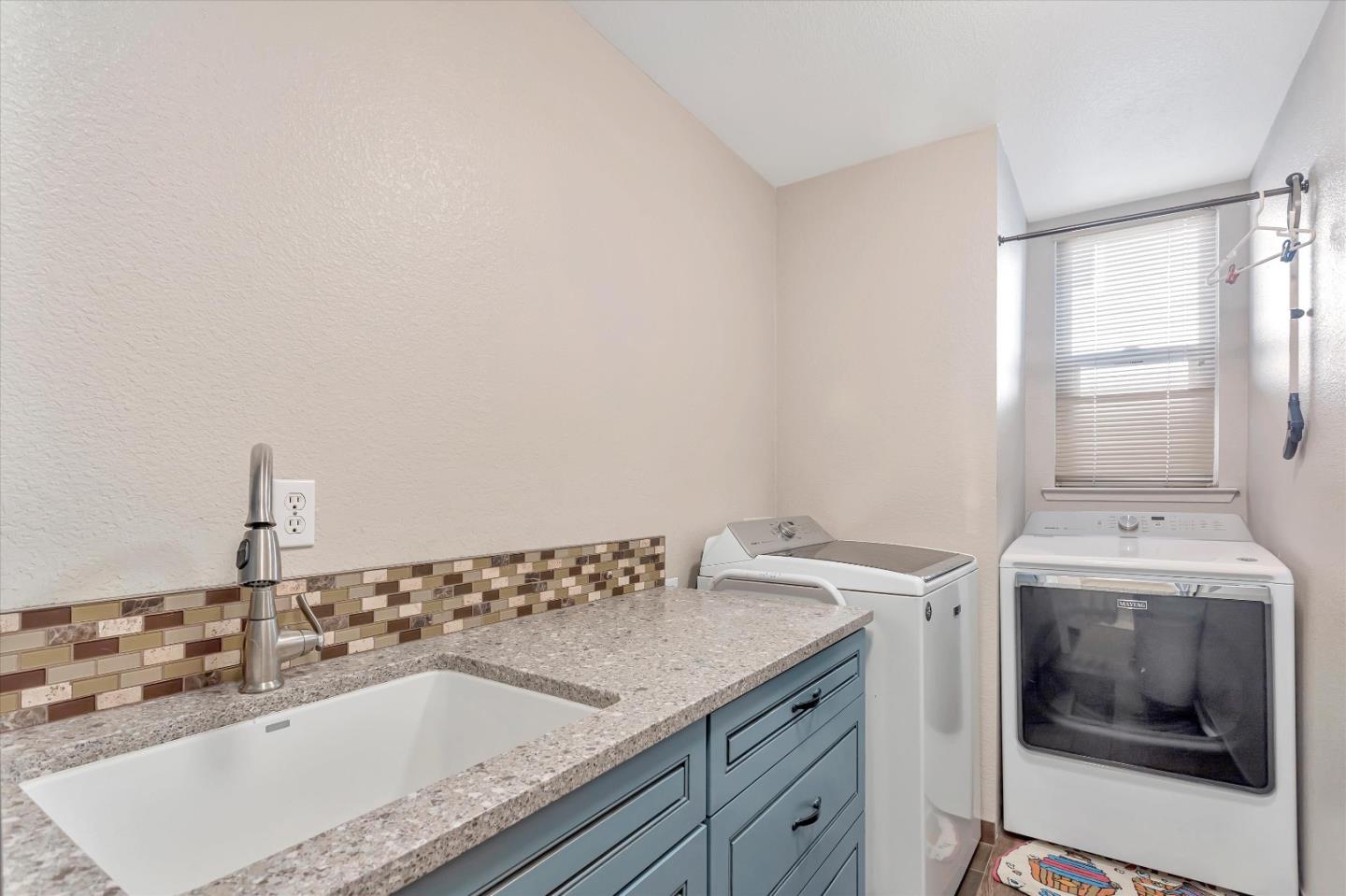 2171 Cypress St, Hollister, CA 95023 photo 33