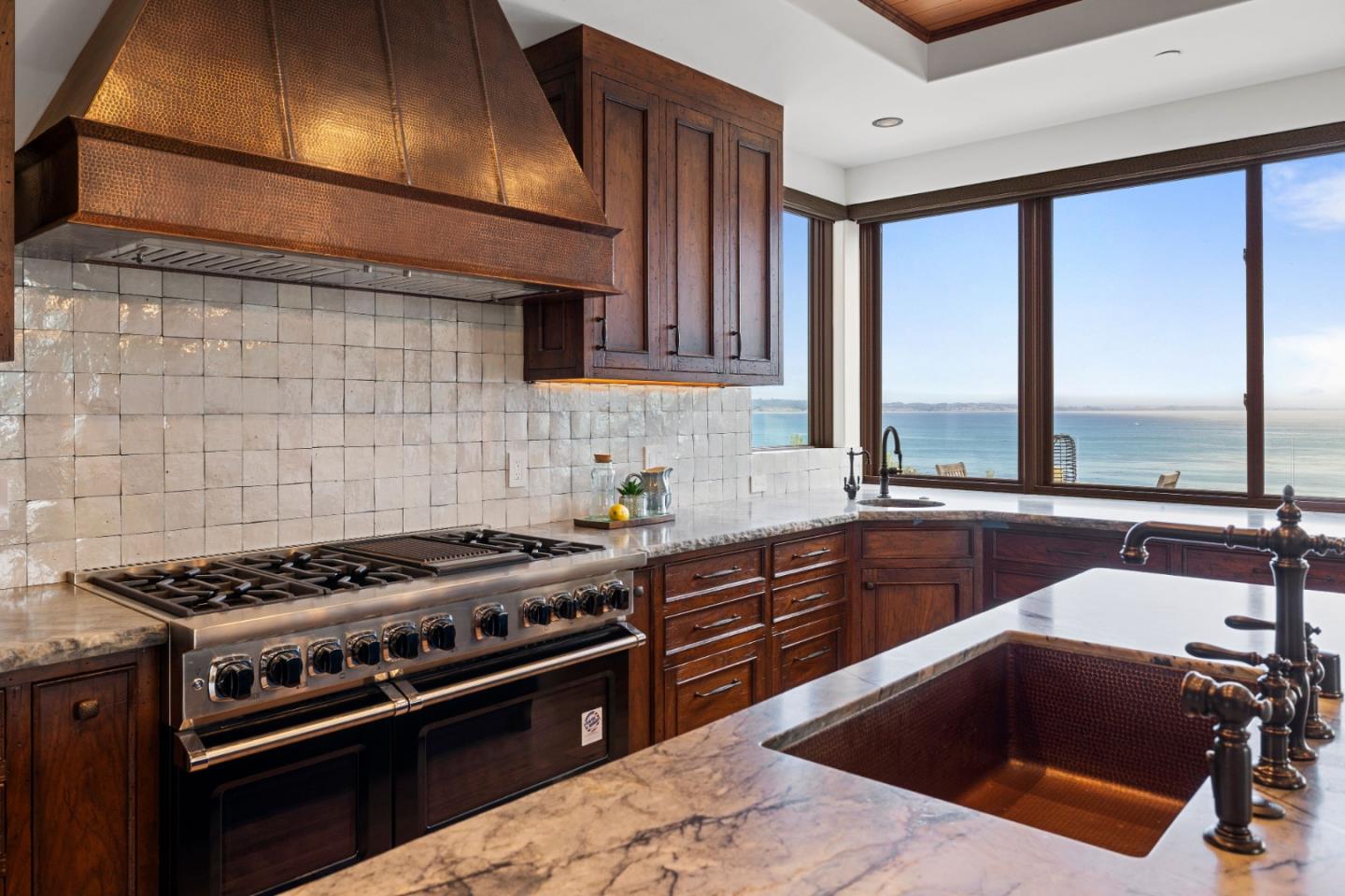 Detail Gallery Image 30 of 53 For 4190 Opal Cliff Dr, Santa Cruz,  CA 95062 - 4 Beds | 4/2 Baths