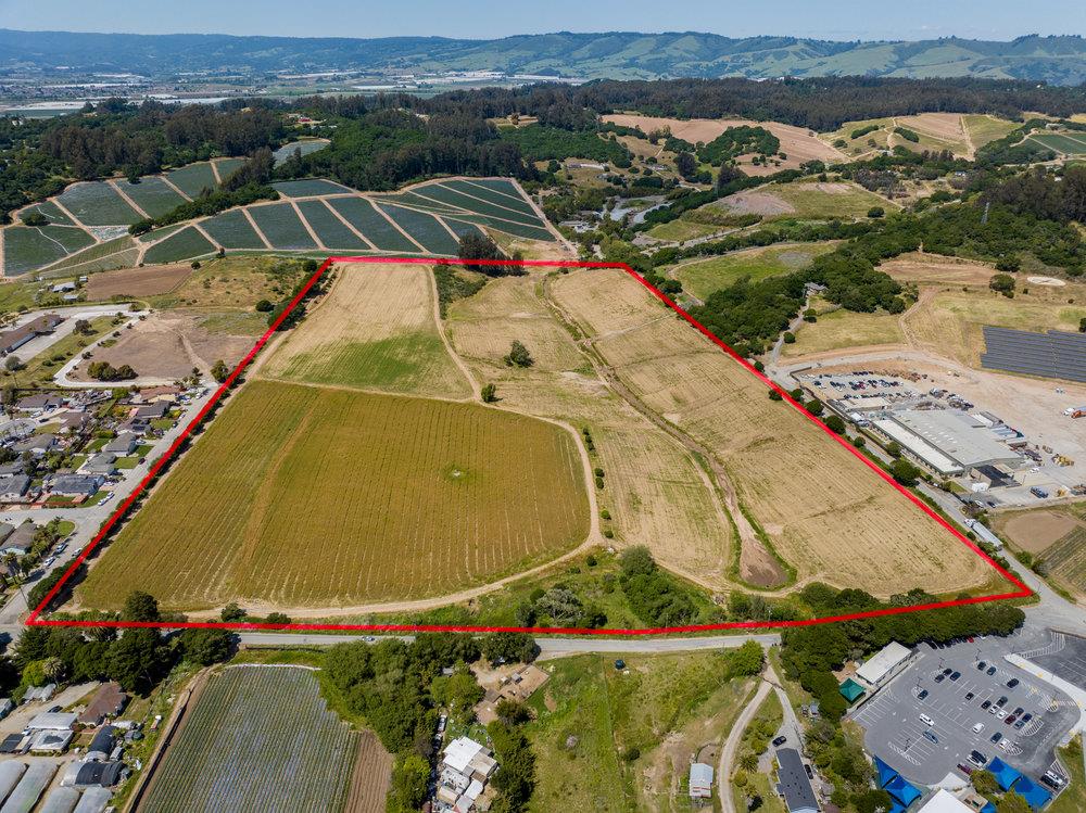 Detail Gallery Image 2 of 18 For 43 Acres Sill Rd, Royal Oaks,  CA 95076 - – Beds | – Baths