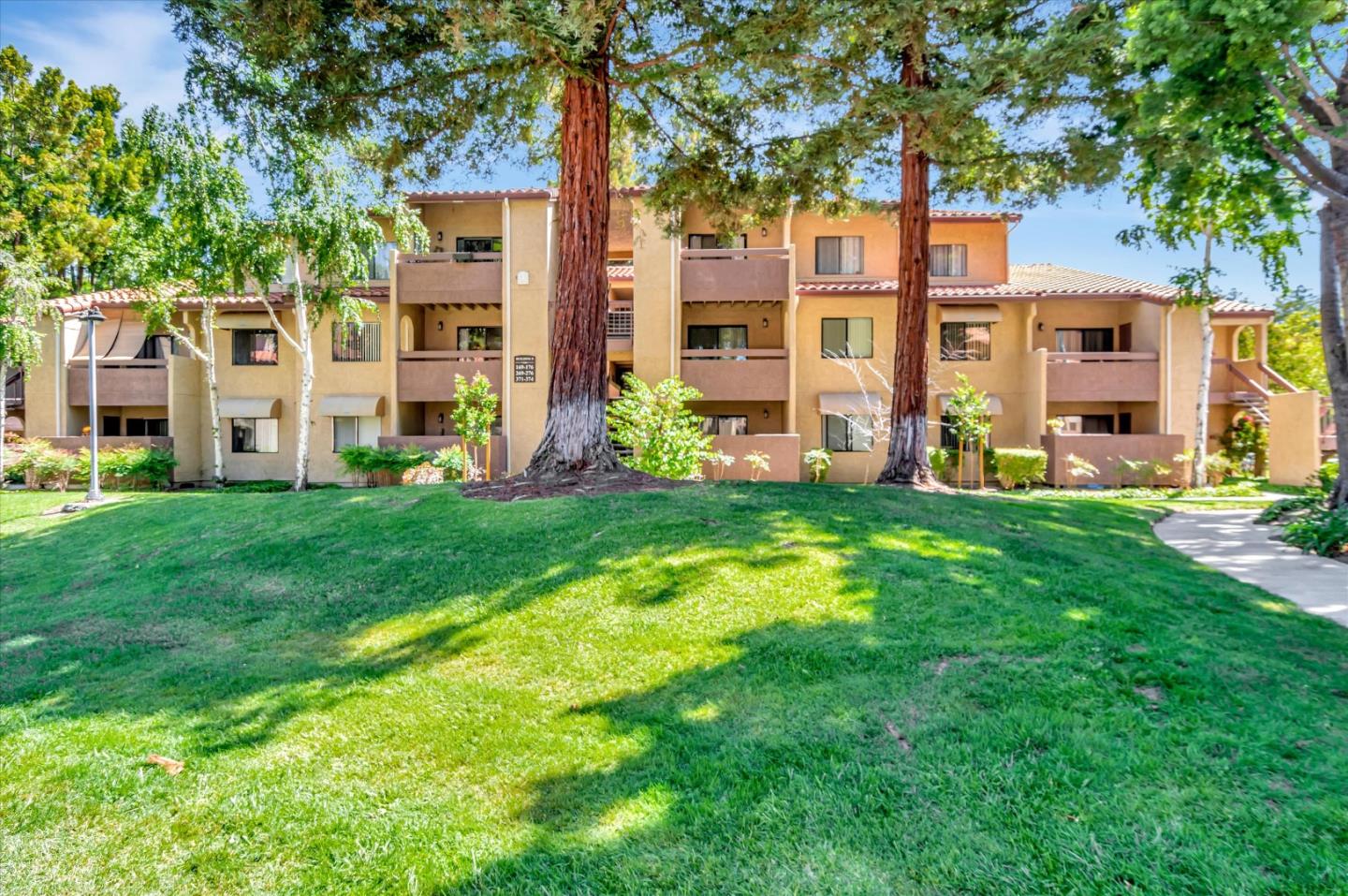 Detail Gallery Image 1 of 1 For 2250 Monroe St #270,  Santa Clara,  CA 95050 - 2 Beds | 2 Baths