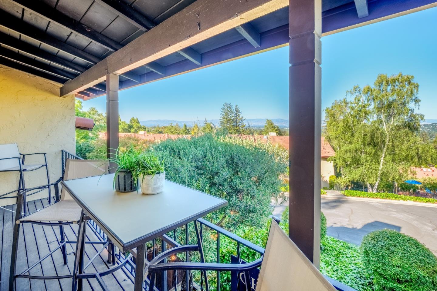 Detail Gallery Image 21 of 31 For 18400 Overlook Rd #70,  Los Gatos,  CA 95030 - 3 Beds | 2/1 Baths