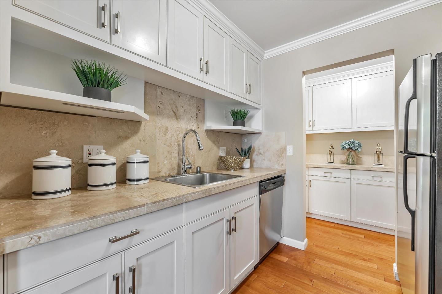 Detail Gallery Image 18 of 109 For 2 Commodore Dr #D378,  Emeryville,  CA 94608 - 2 Beds | 2 Baths