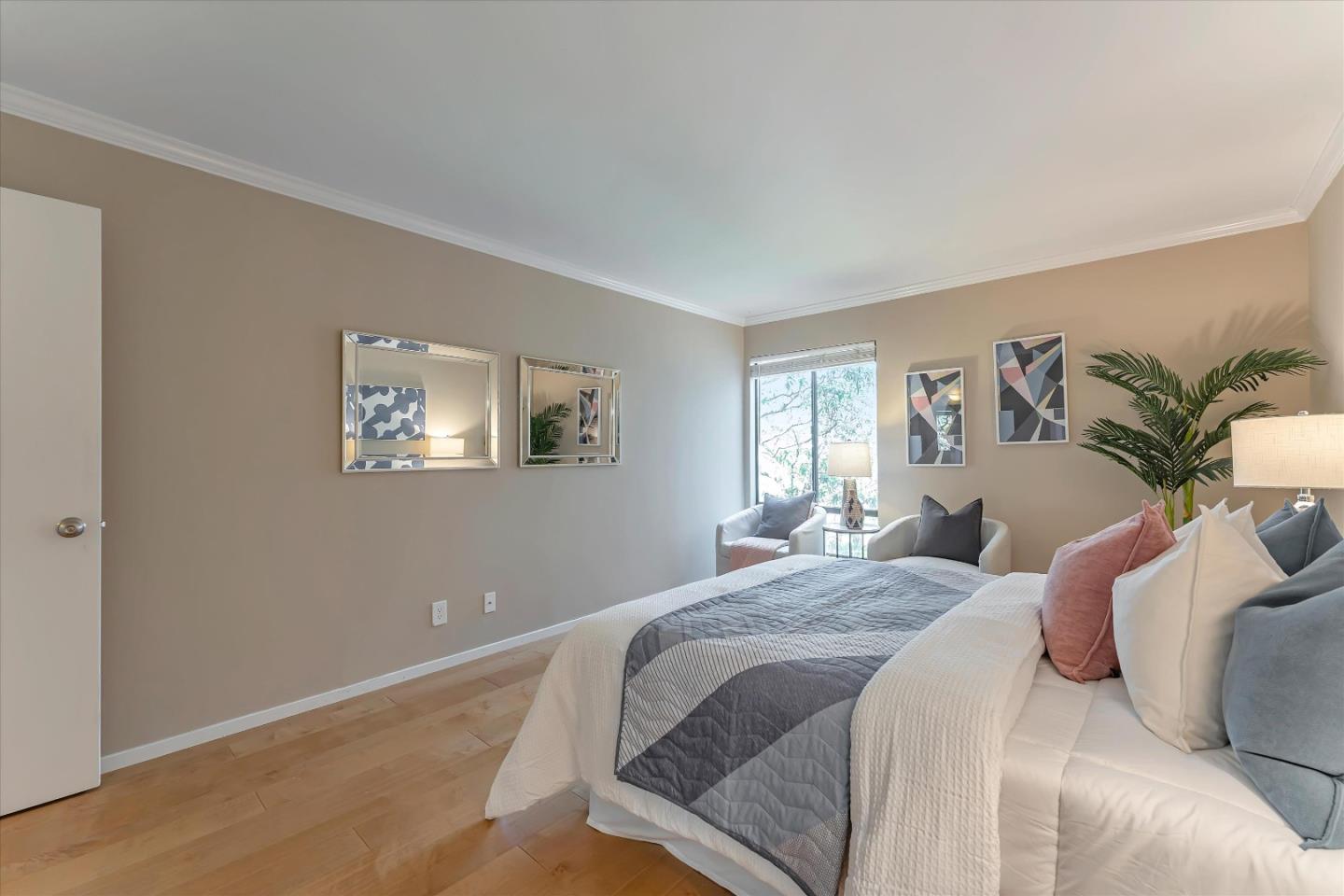 Detail Gallery Image 29 of 109 For 2 Commodore Dr #D378,  Emeryville,  CA 94608 - 2 Beds | 2 Baths