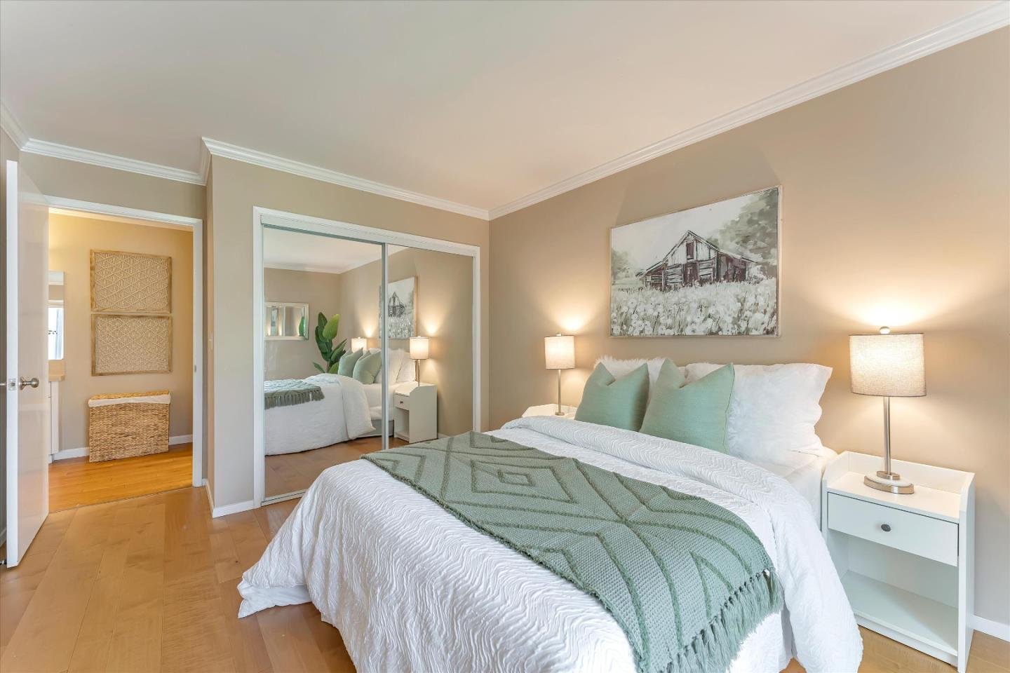 Detail Gallery Image 43 of 109 For 2 Commodore Dr #D378,  Emeryville,  CA 94608 - 2 Beds | 2 Baths