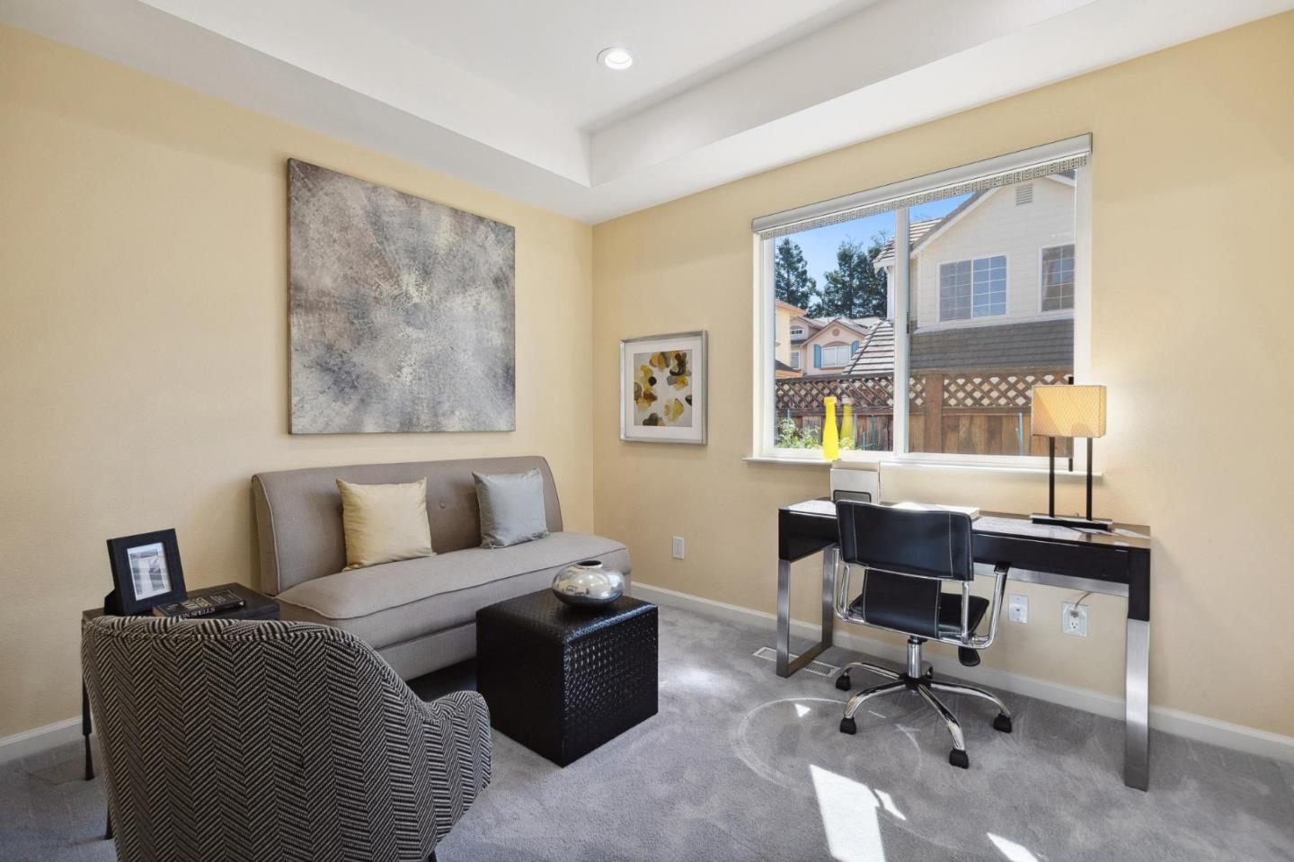 Detail Gallery Image 13 of 20 For 131 Anchor Bay Ter, Sunnyvale,  CA 94086 - 4 Beds | 2/1 Baths