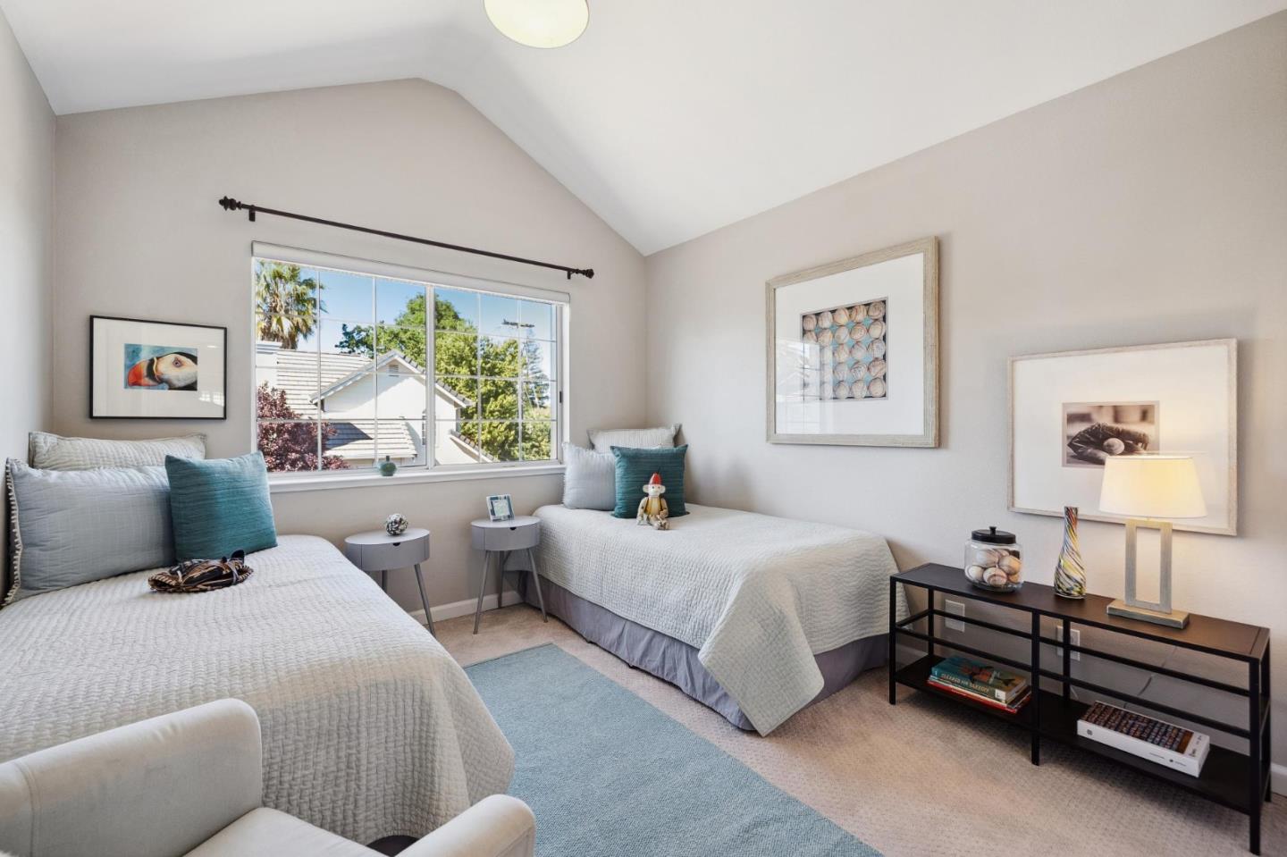 Detail Gallery Image 15 of 20 For 131 Anchor Bay Ter, Sunnyvale,  CA 94086 - 4 Beds | 2/1 Baths