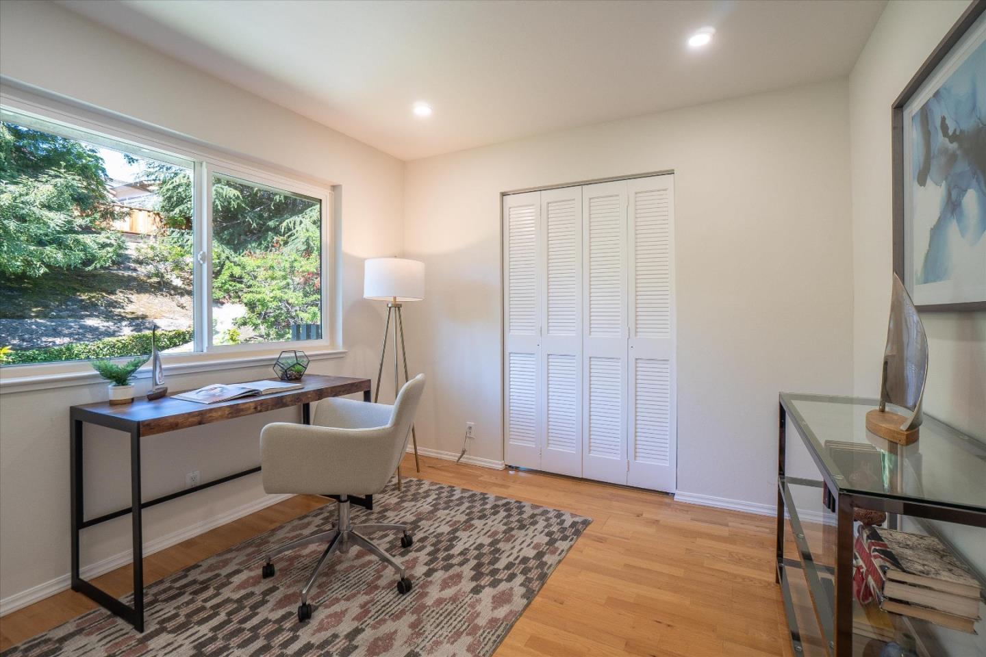 Detail Gallery Image 34 of 67 For 1846 Whitecliff Way, San Mateo,  CA 94402 - 5 Beds | 3/1 Baths