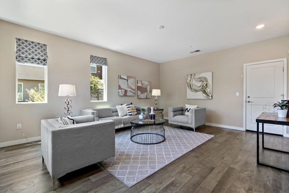 Detail Gallery Image 5 of 40 For 4125 Peralta Blvd, Fremont,  CA 94536 - 3 Beds | 2/1 Baths