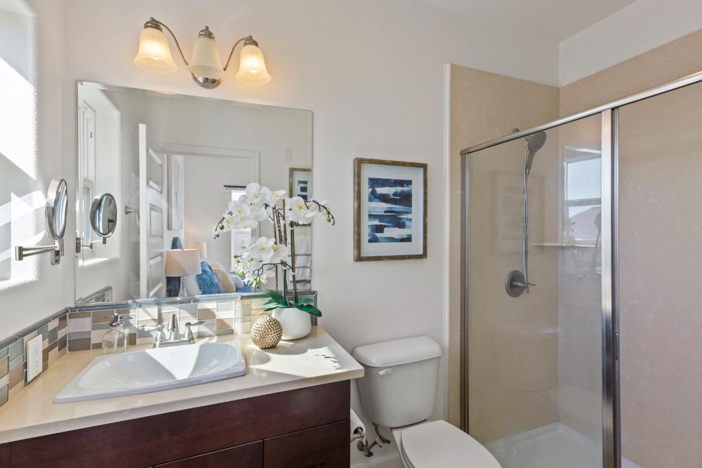 Detail Gallery Image 15 of 30 For 4058 Central Ave #401,  Fremont,  CA 94536 - 2 Beds | 2/1 Baths