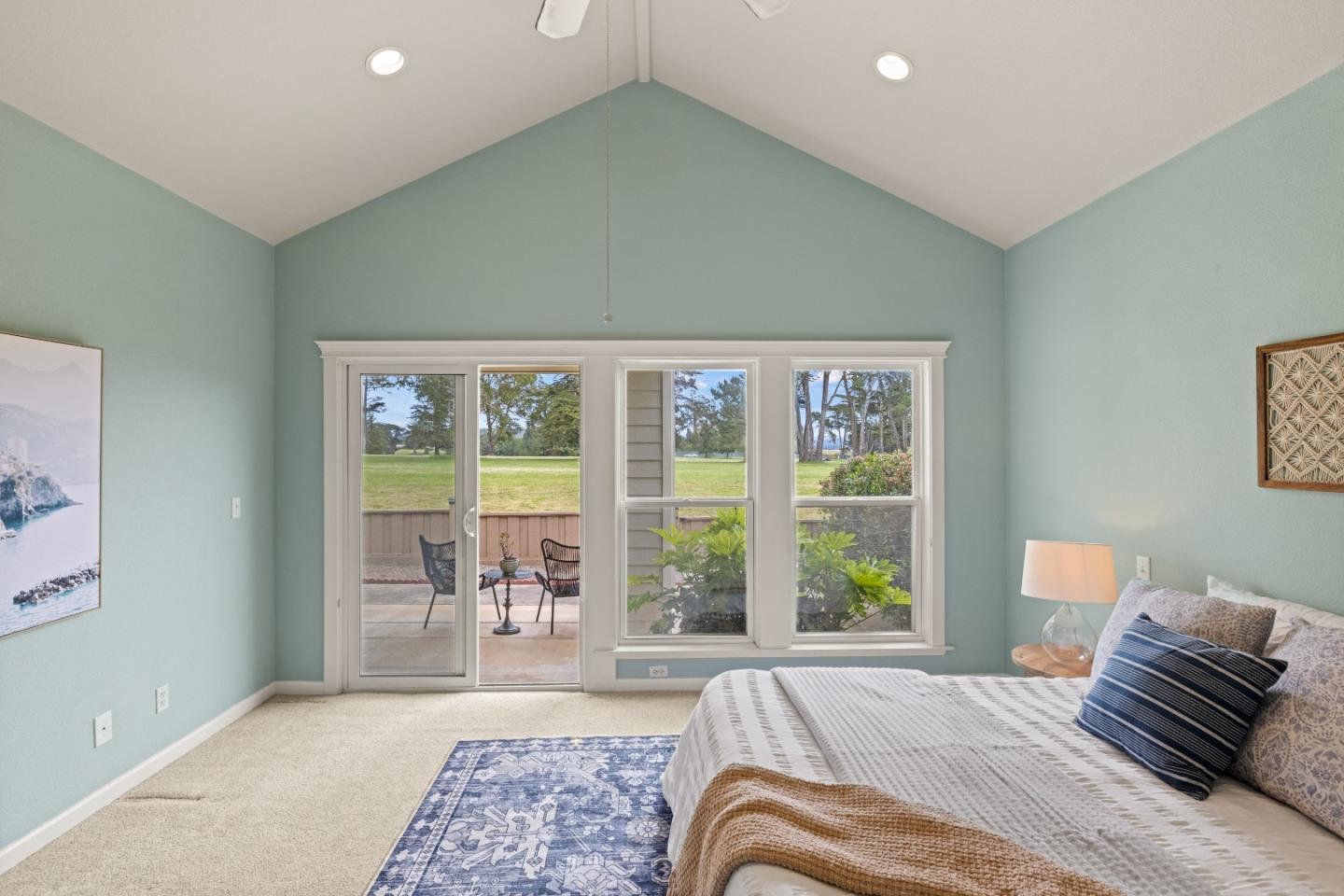 Detail Gallery Image 23 of 54 For 2549 Colonial Cir, Royal Oaks,  CA 95076 - 3 Beds | 2/1 Baths