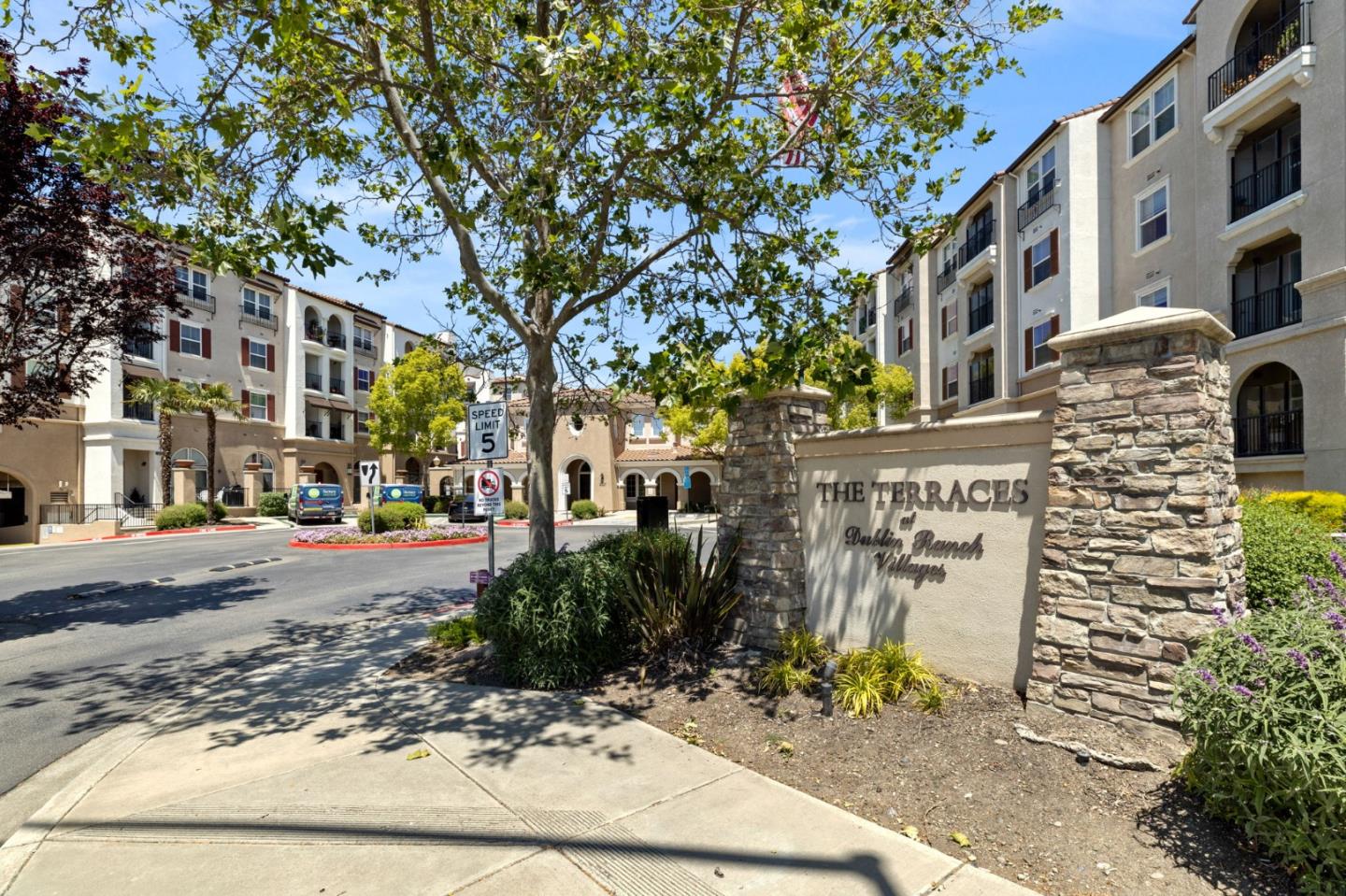 Detail Gallery Image 1 of 1 For 3245 Dublin Blvd #321,  Dublin,  CA 94568 - 2 Beds | 2 Baths