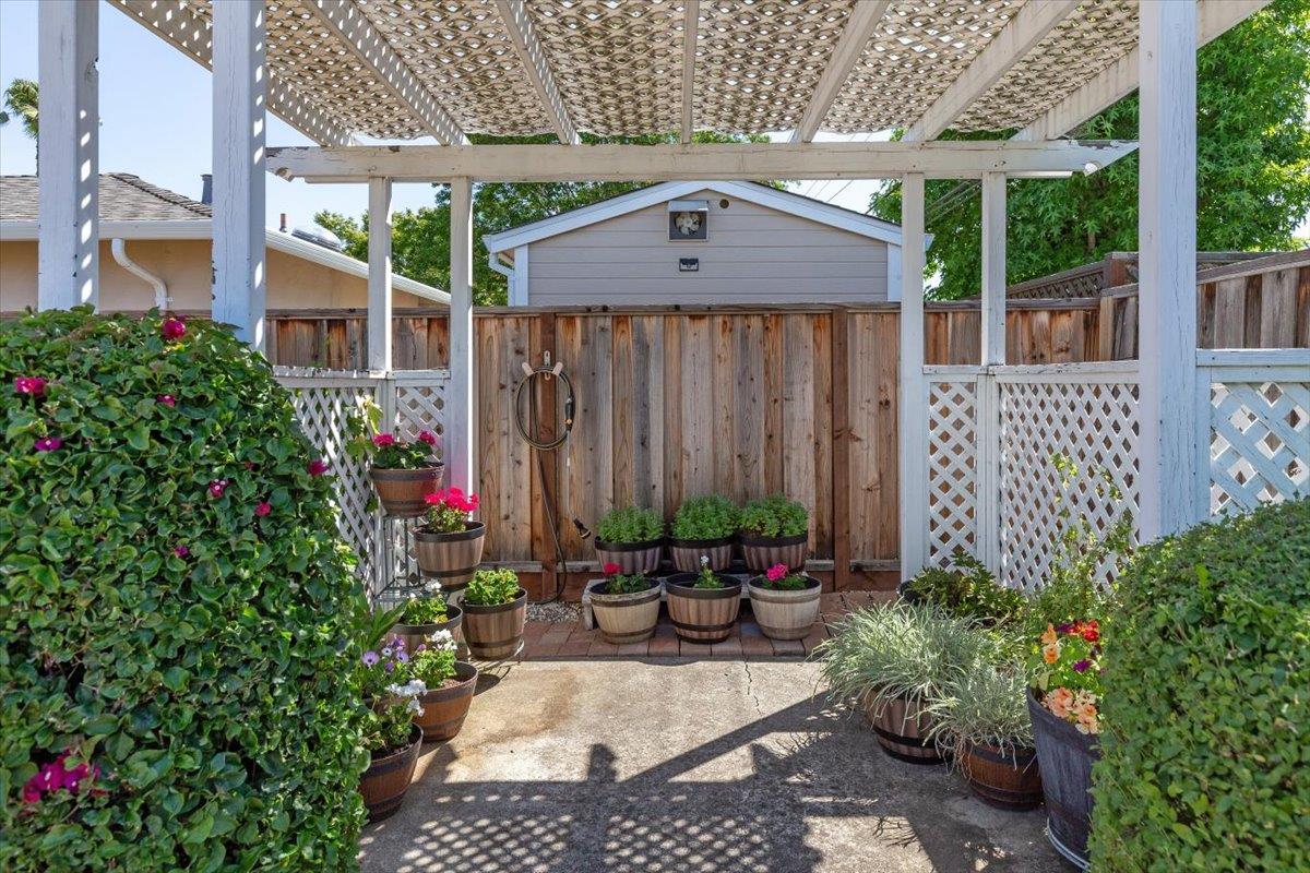 Detail Gallery Image 26 of 27 For 1706 Husted Ave, San Jose,  CA 95124 - 4 Beds | 2/1 Baths
