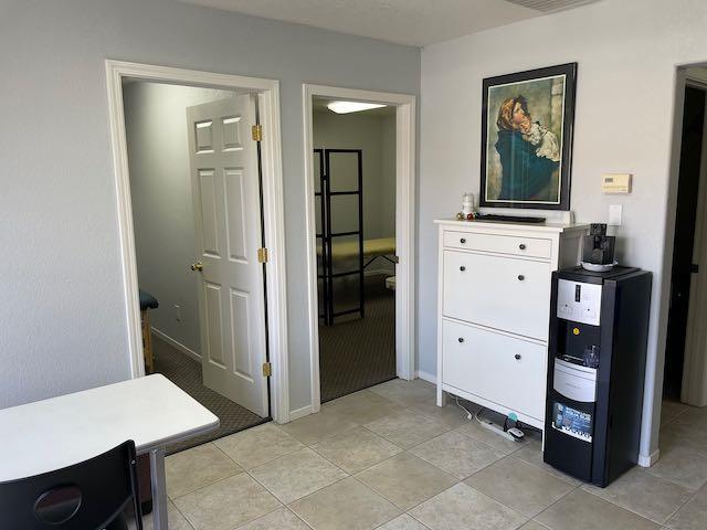 Detail Gallery Image 7 of 10 For 2307 N West Ave, Fresno,  CA 93705 - – Beds | – Baths