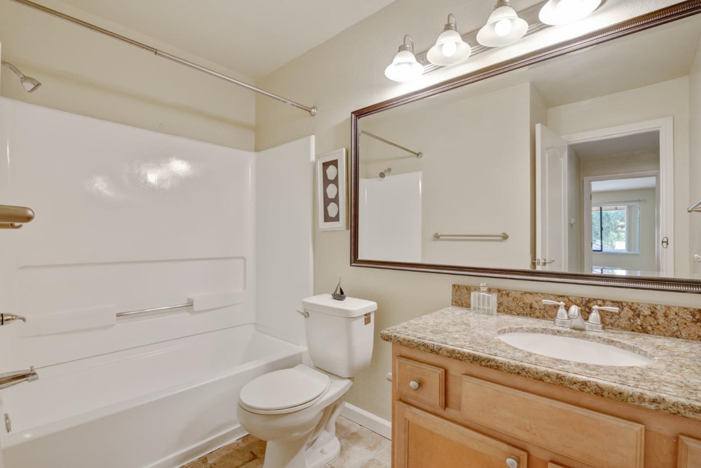 Detail Gallery Image 14 of 30 For 2250 Monroe St #222,  Santa Clara,  CA 95050 - 1 Beds | 1 Baths