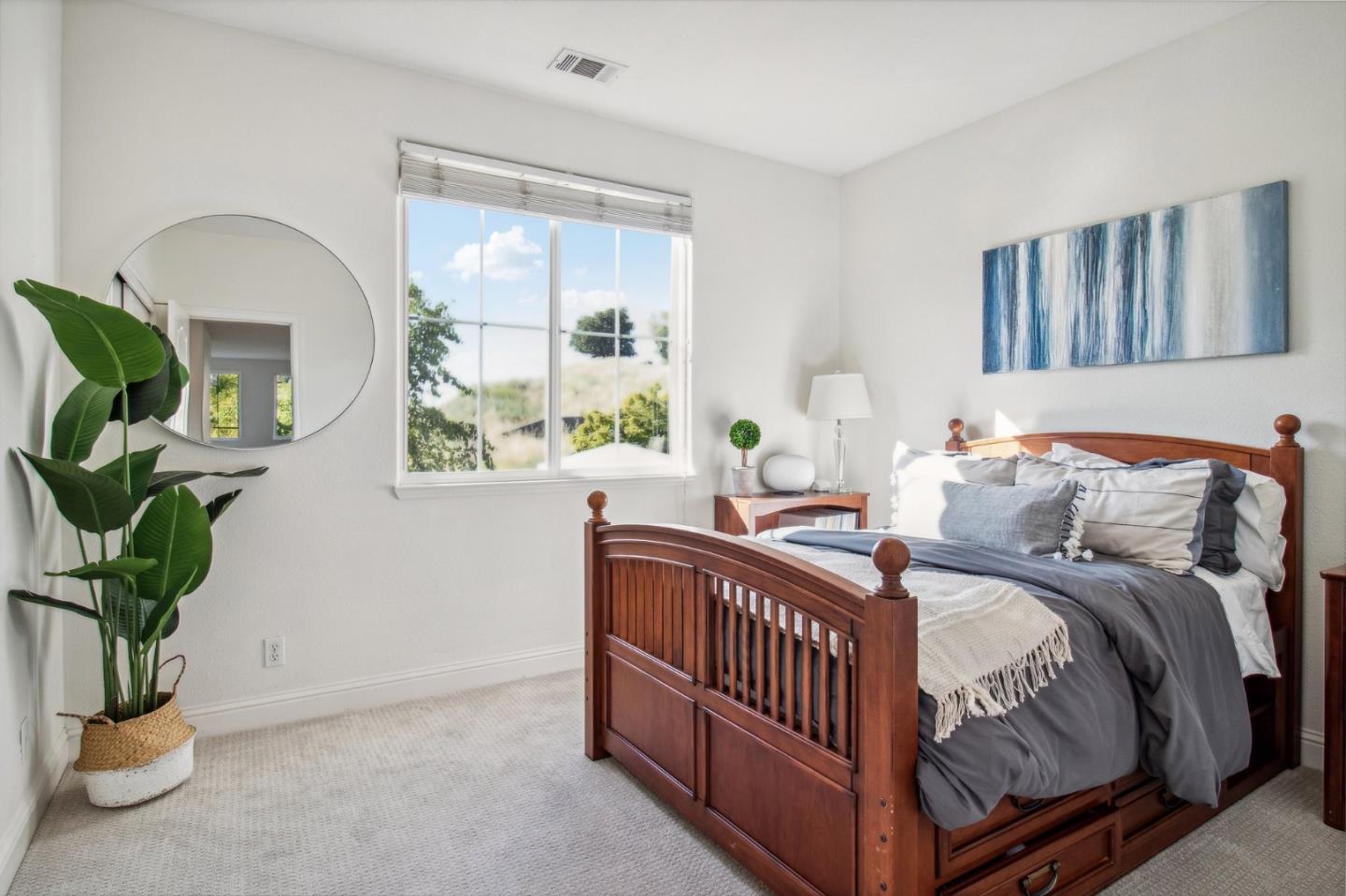 Detail Gallery Image 44 of 108 For 5200 Hecker Ct, San Jose,  CA 95135 - 5 Beds | 4/1 Baths