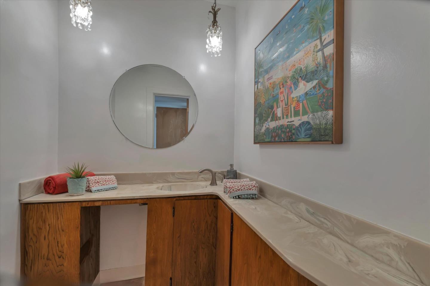 Detail Gallery Image 25 of 36 For 202 Terrace Way, Capitola,  CA 95010 - 3 Beds | 2/1 Baths