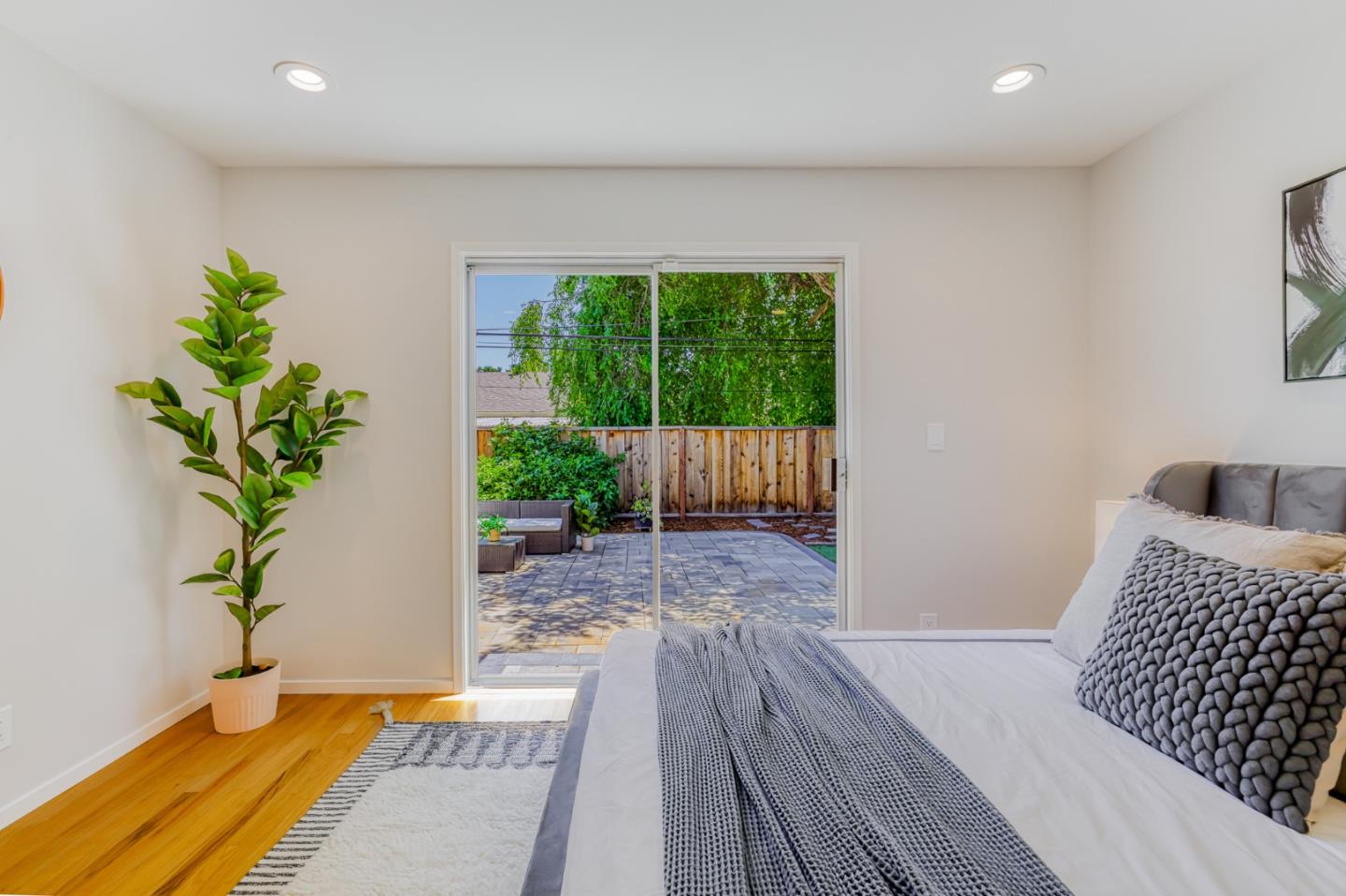 Detail Gallery Image 14 of 25 For 1326 Piland Dr, San Jose,  CA 95130 - 4 Beds | 2 Baths