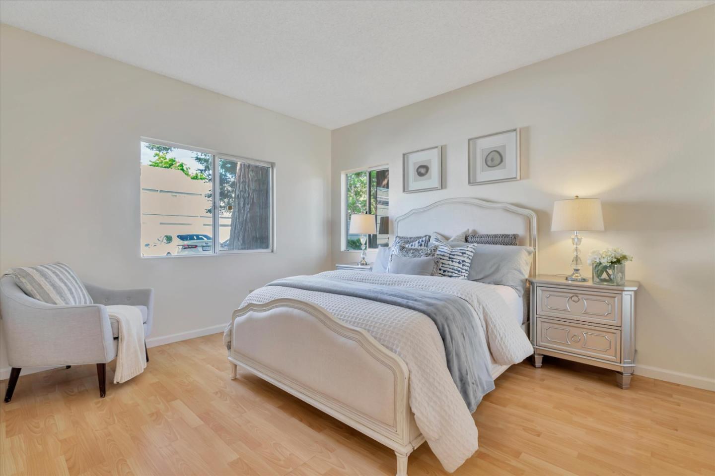 Detail Gallery Image 11 of 24 For 1584 Thorncrest Dr, San Jose,  CA 95131 - 2 Beds | 2 Baths