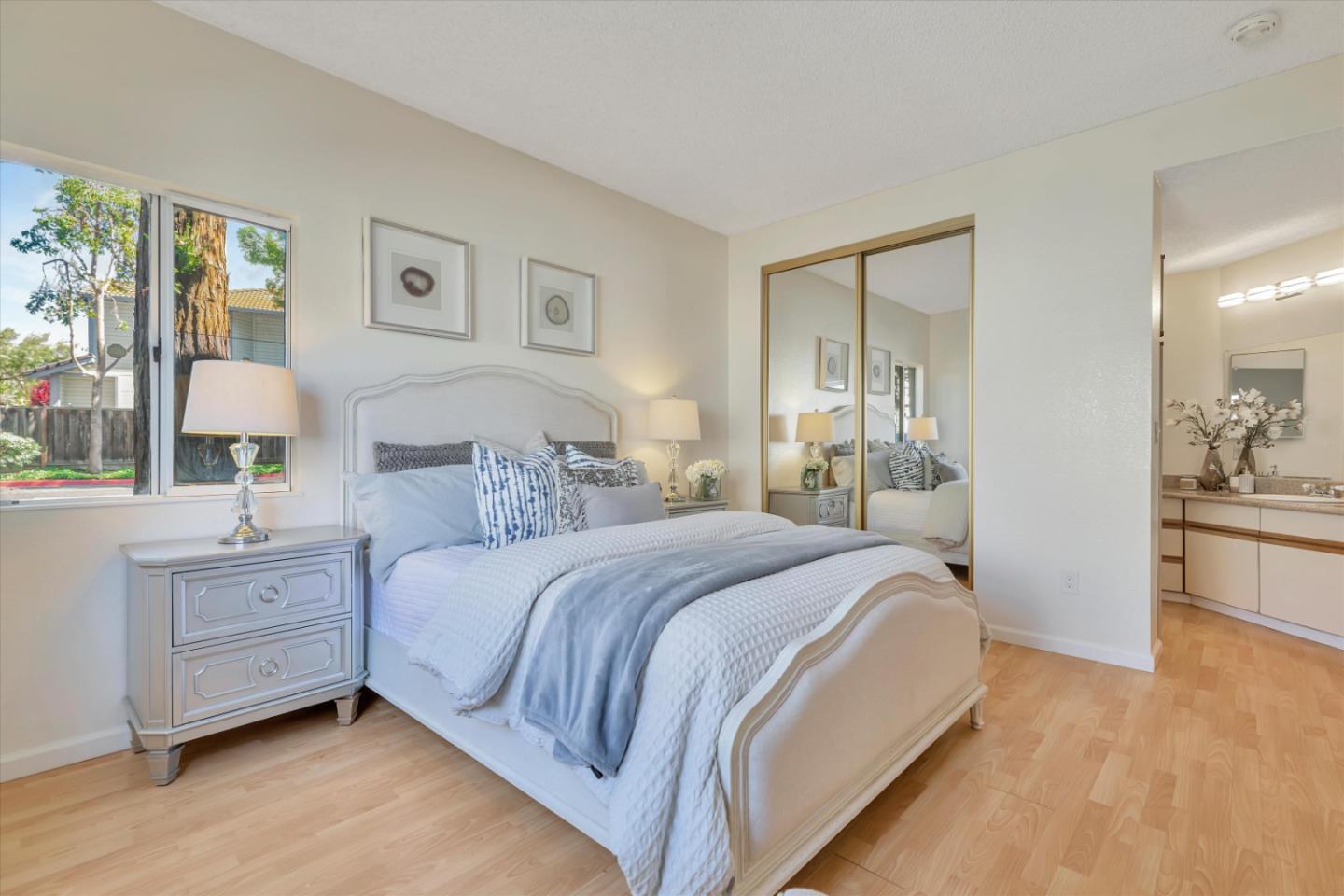 Detail Gallery Image 12 of 24 For 1584 Thorncrest Dr, San Jose,  CA 95131 - 2 Beds | 2 Baths