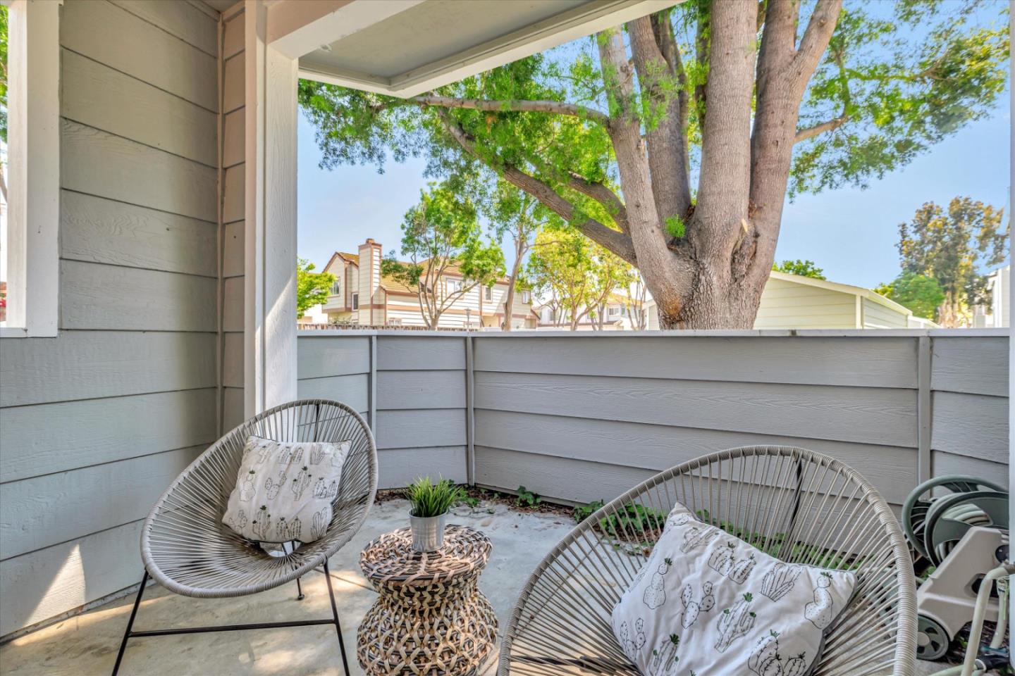 Detail Gallery Image 19 of 24 For 1584 Thorncrest Dr, San Jose,  CA 95131 - 2 Beds | 2 Baths