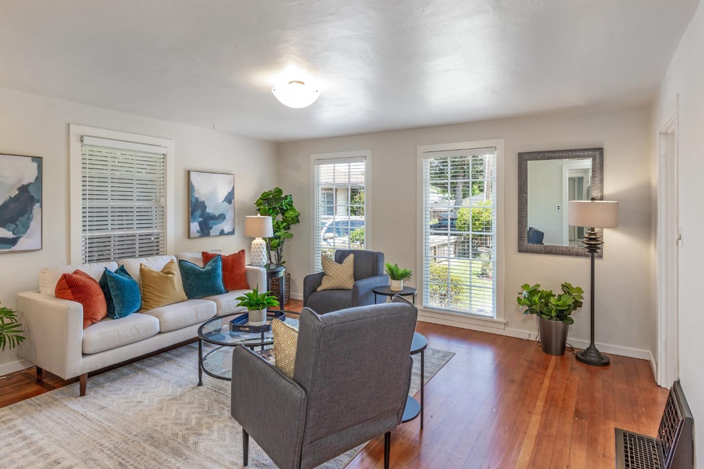 Detail Gallery Image 7 of 20 For 866 Coolidge Ave, Sunnyvale,  CA 94086 - 2 Beds | 1 Baths