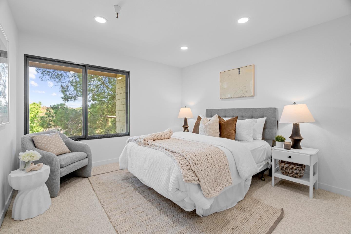 Detail Gallery Image 14 of 20 For 2111 Latham St #323,  Mountain View,  CA 94040 - 2 Beds | 2 Baths