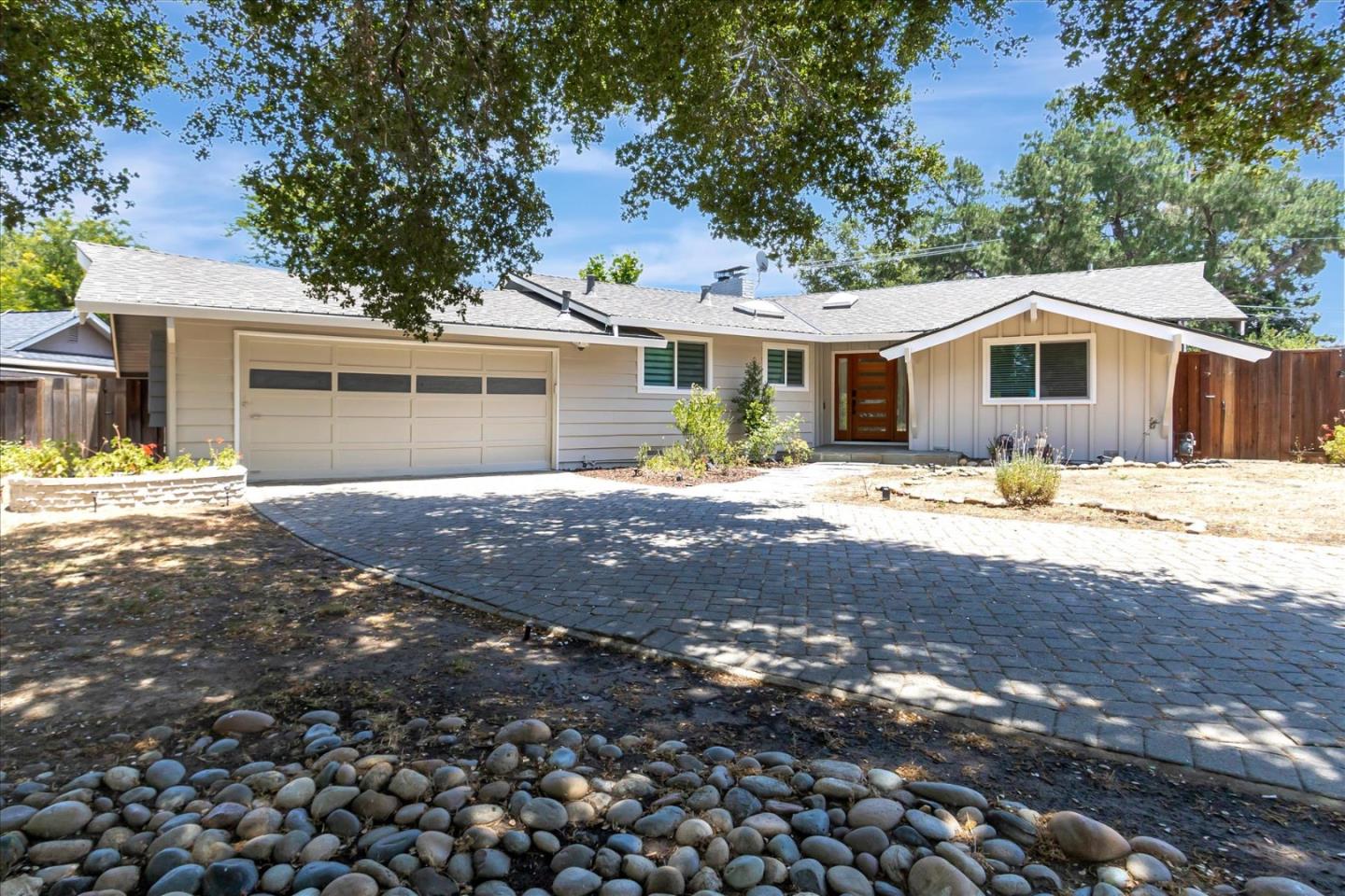 Detail Gallery Image 1 of 1 For 6730 Landerwood Ln, San Jose,  CA 95120 - 4 Beds | 2 Baths