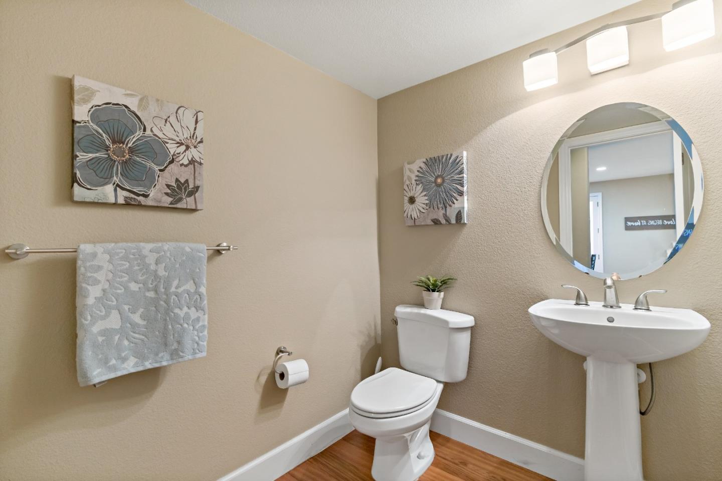Detail Gallery Image 19 of 43 For 2339 Plateau Dr, San Jose,  CA 95125 - 3 Beds | 2/1 Baths